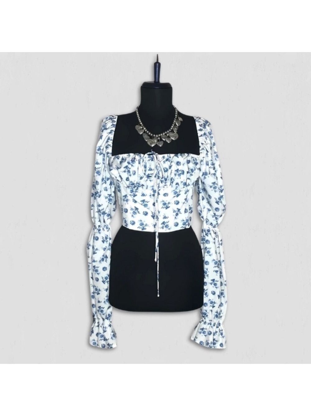 Vintage Y2K Floral Cropped Top Blue and White Medium - Picture 3 of 13